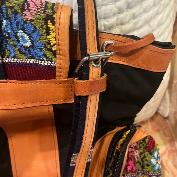 Backpack - Picture 7 of 10